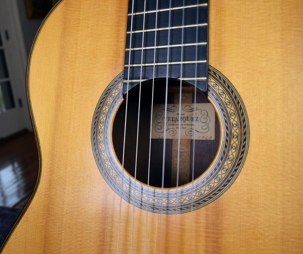 1960 Manuel Valazquez no. 9
