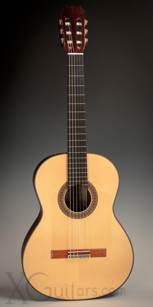 Alhambra 10Fp Pinana Spruce - Negra Flamenco Guitar